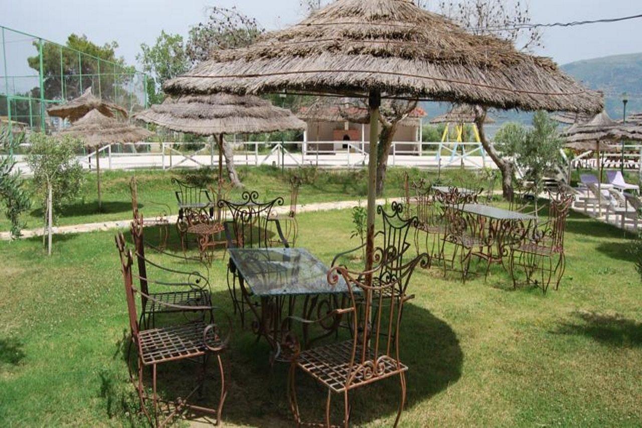 Europa Grand Resort Vlorë Esterno foto