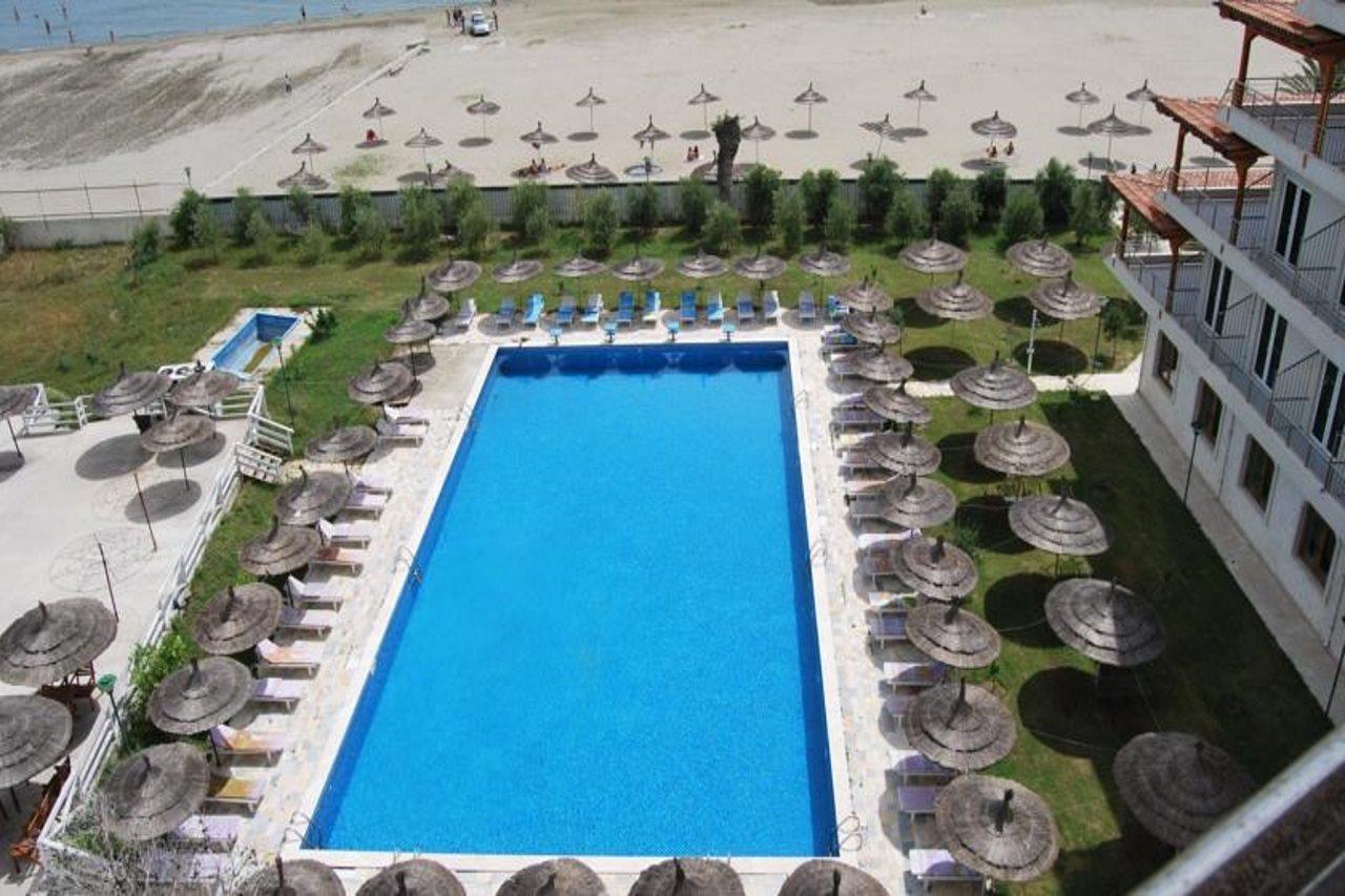 Europa Grand Resort Vlorë Esterno foto