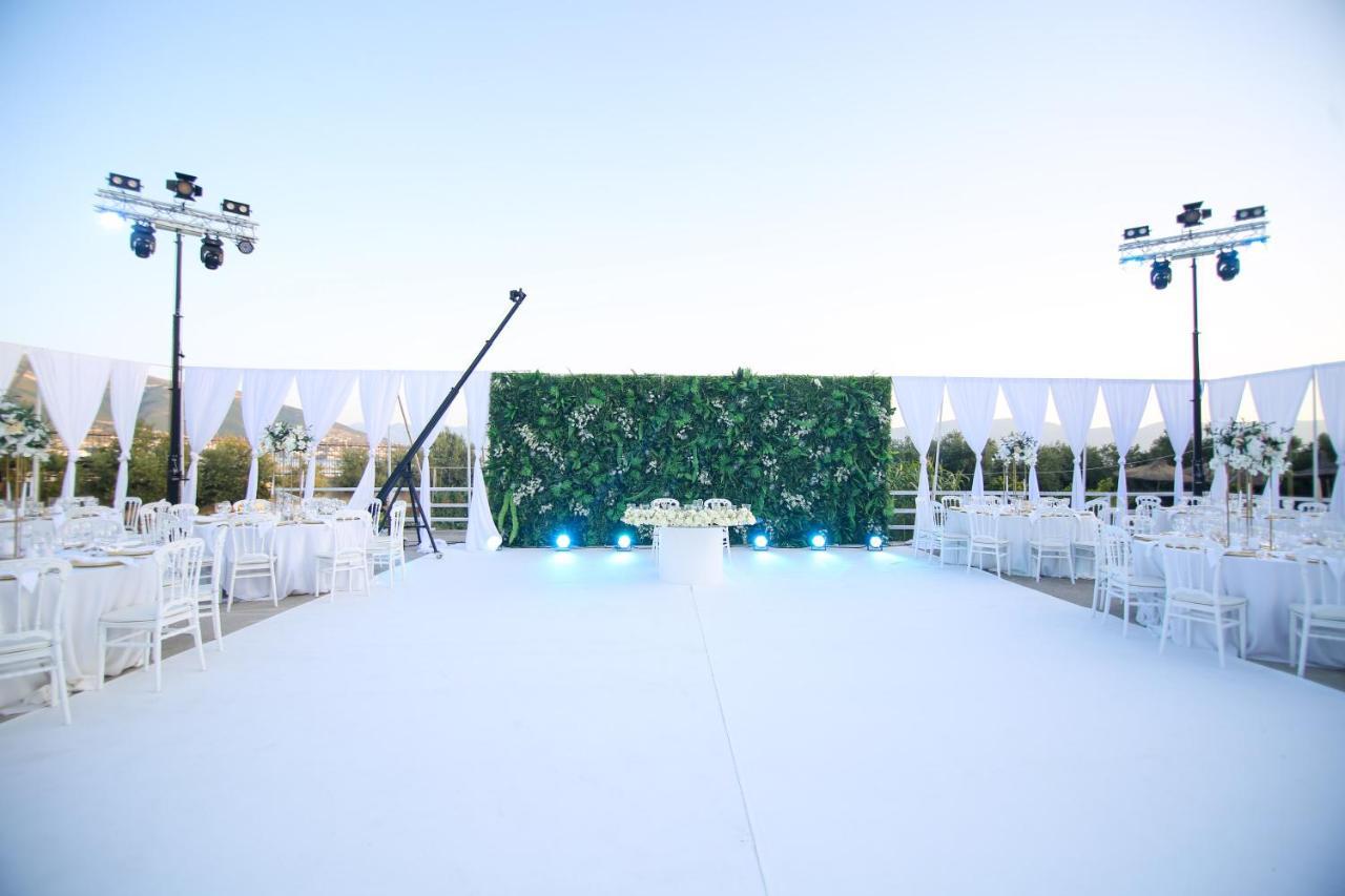 Europa Grand Resort Vlorë Esterno foto