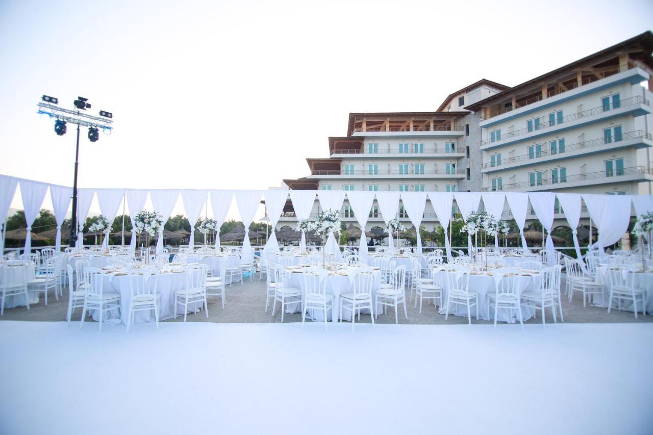 Europa Grand Resort Vlorë Esterno foto